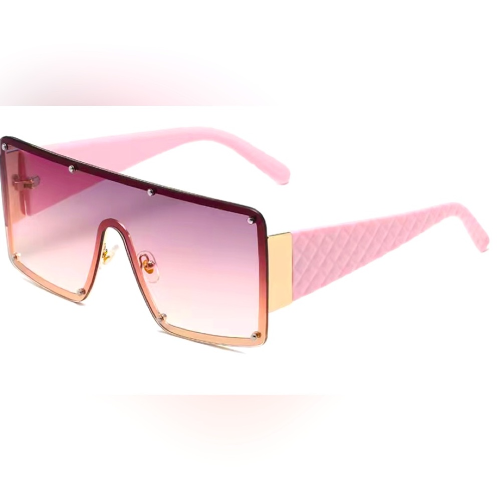 NWT:MARVELLOUS-Chic Women's Fashion  Sunglasses:Pink Frames With Pink/Brown Tint
